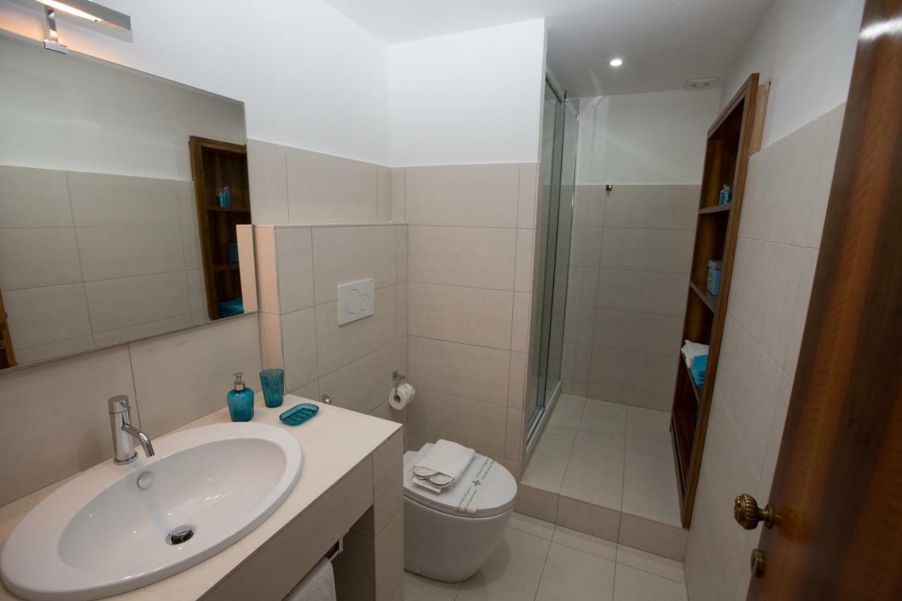 Ad2015 Guest House Рим Екстериор снимка